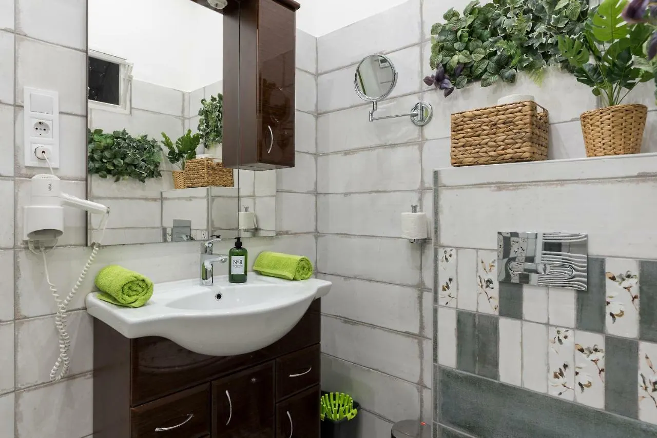 Jungle Design Apartment Budapest